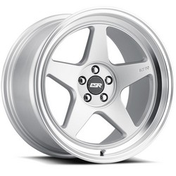 ESR CR5 HYPER SILVER 18x9.5 5X114.3 ET22 CB72.56